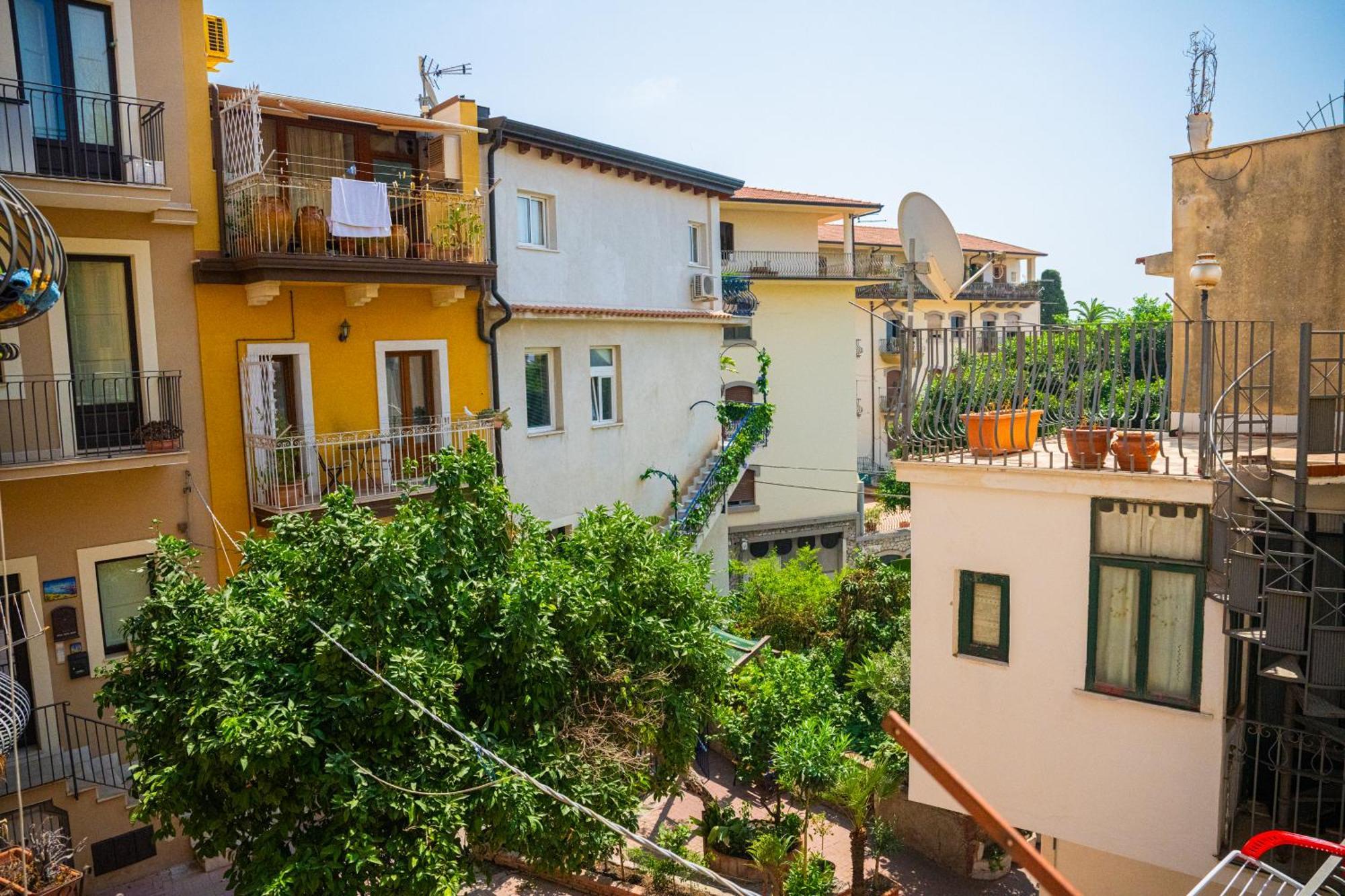 Ottaviano Suite - Elegante Attico Vista Mare Taormina Bagian luar foto